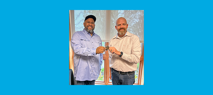 Rian Owens Receives Safety Challenge Coin